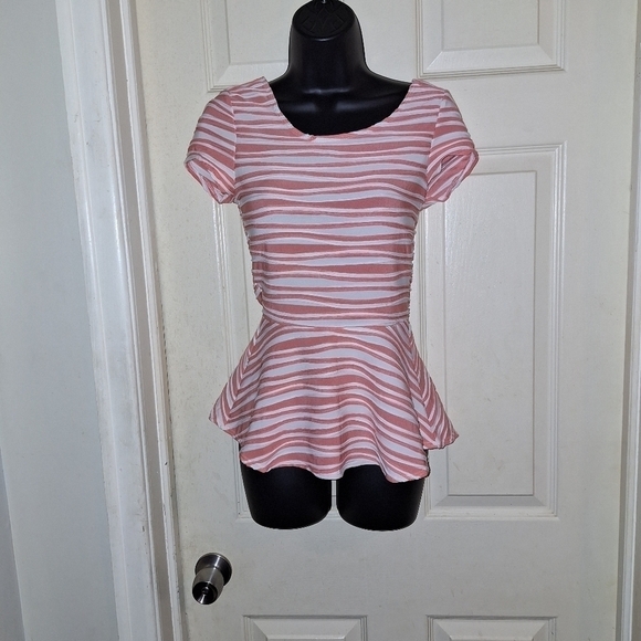 Rue 21 blouse size medium - Picture 1 of 5